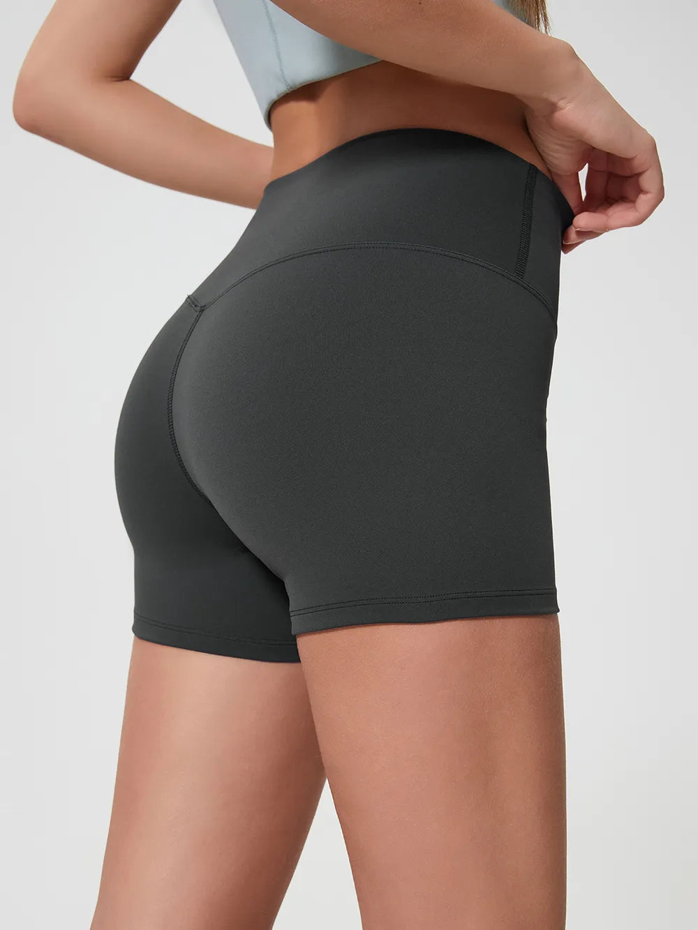 Short de sport taille haute