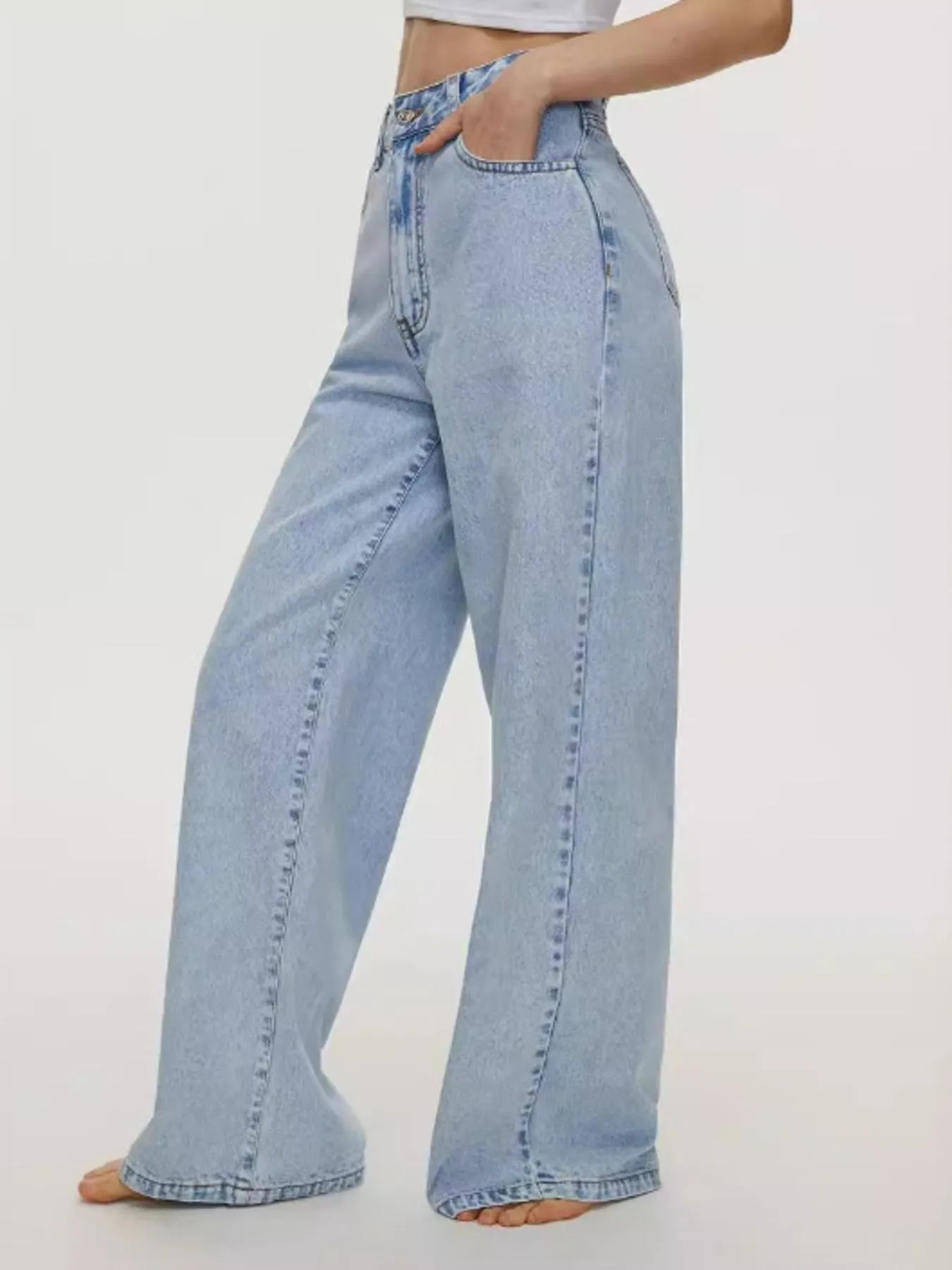 Jean taille haute à jambes larges