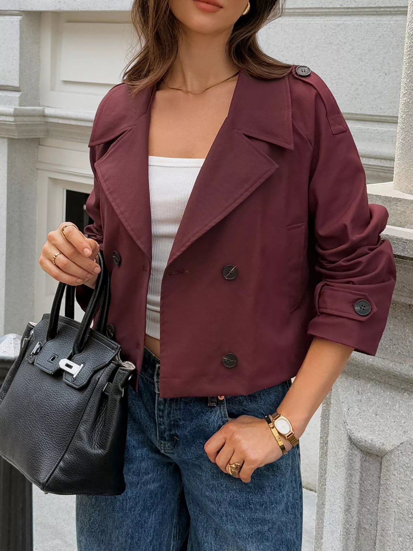 Chaqueta corta cruzada con mangas raglán