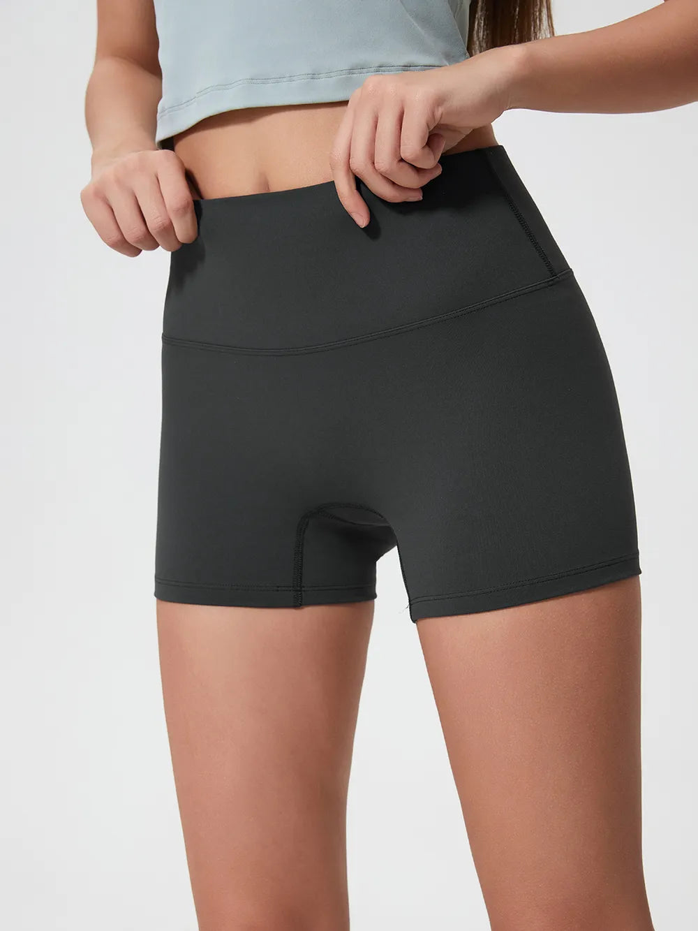 Short de sport taille haute