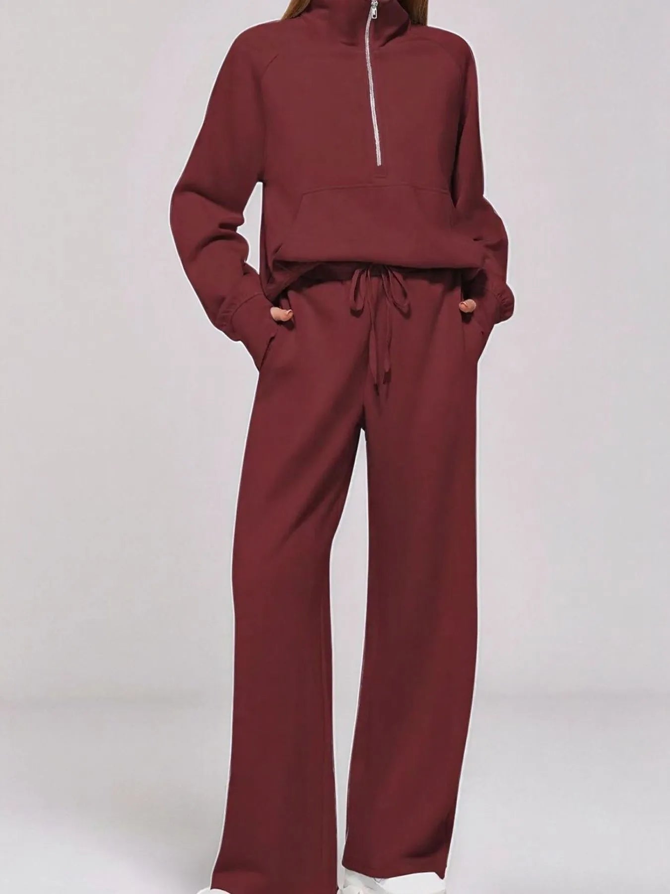 Ensemble haut à manches longues et pantalon à demi-zip