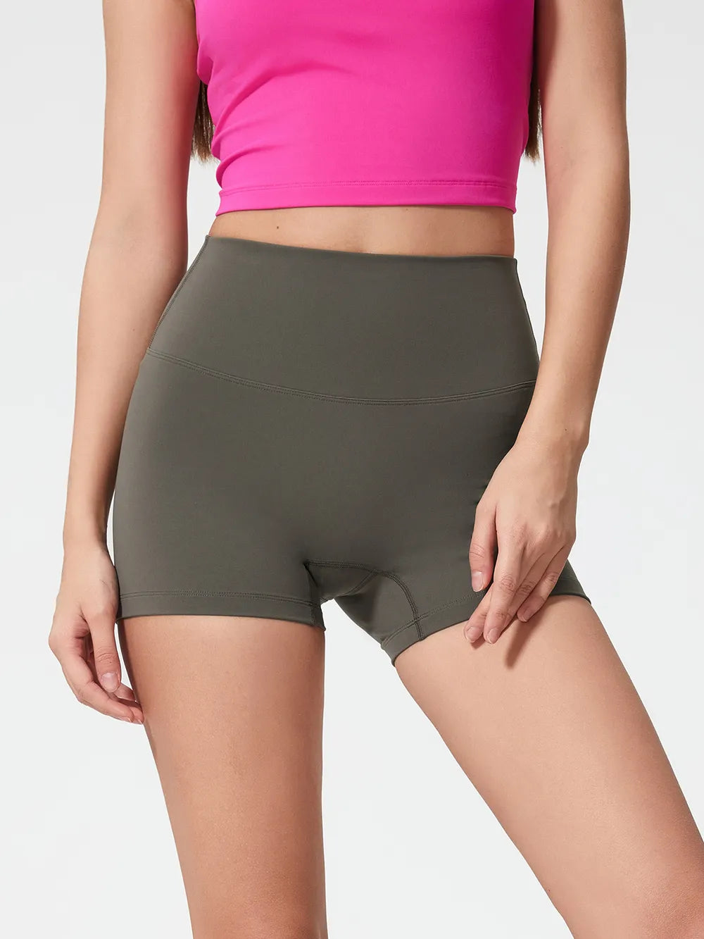 Short de sport taille haute