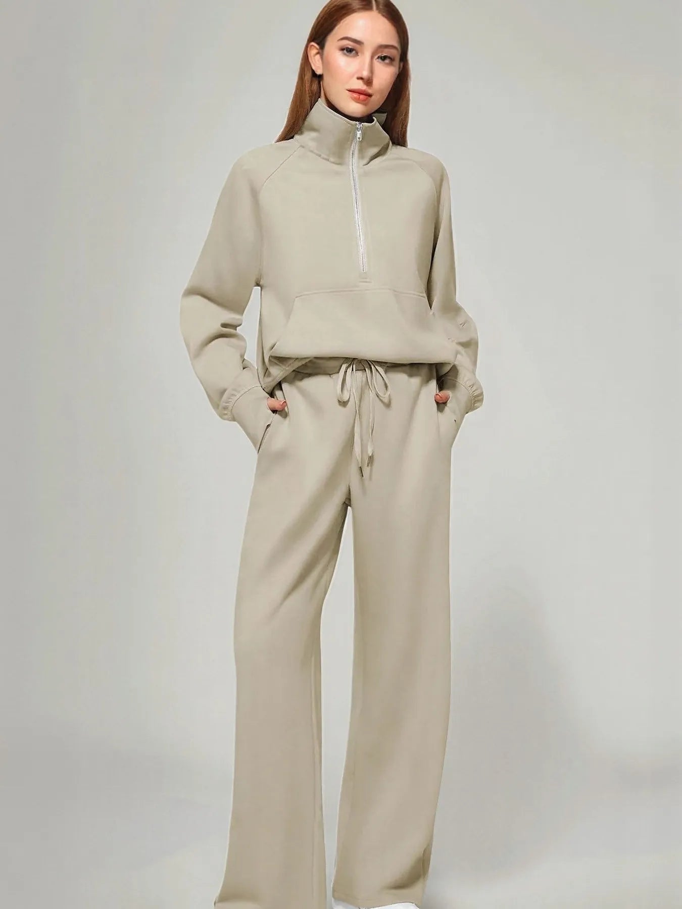 Ensemble haut à manches longues et pantalon à demi-zip