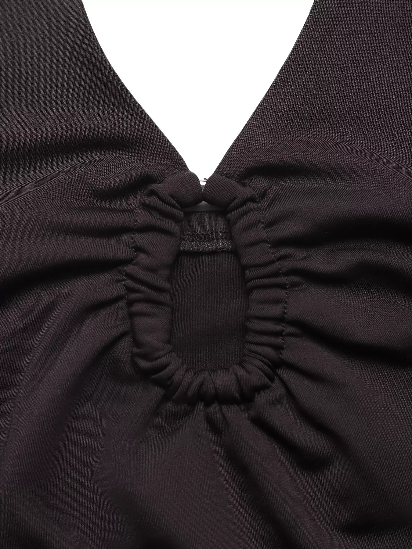 Body fruncido con cuello halter