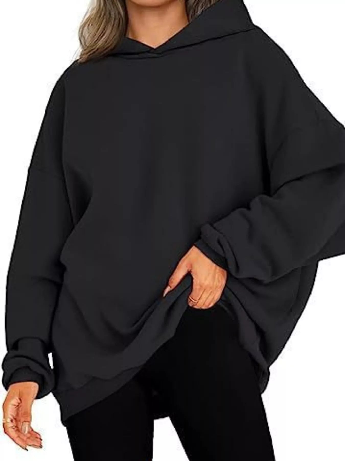 Sweat à capuche à manches longues et épaules tombantes