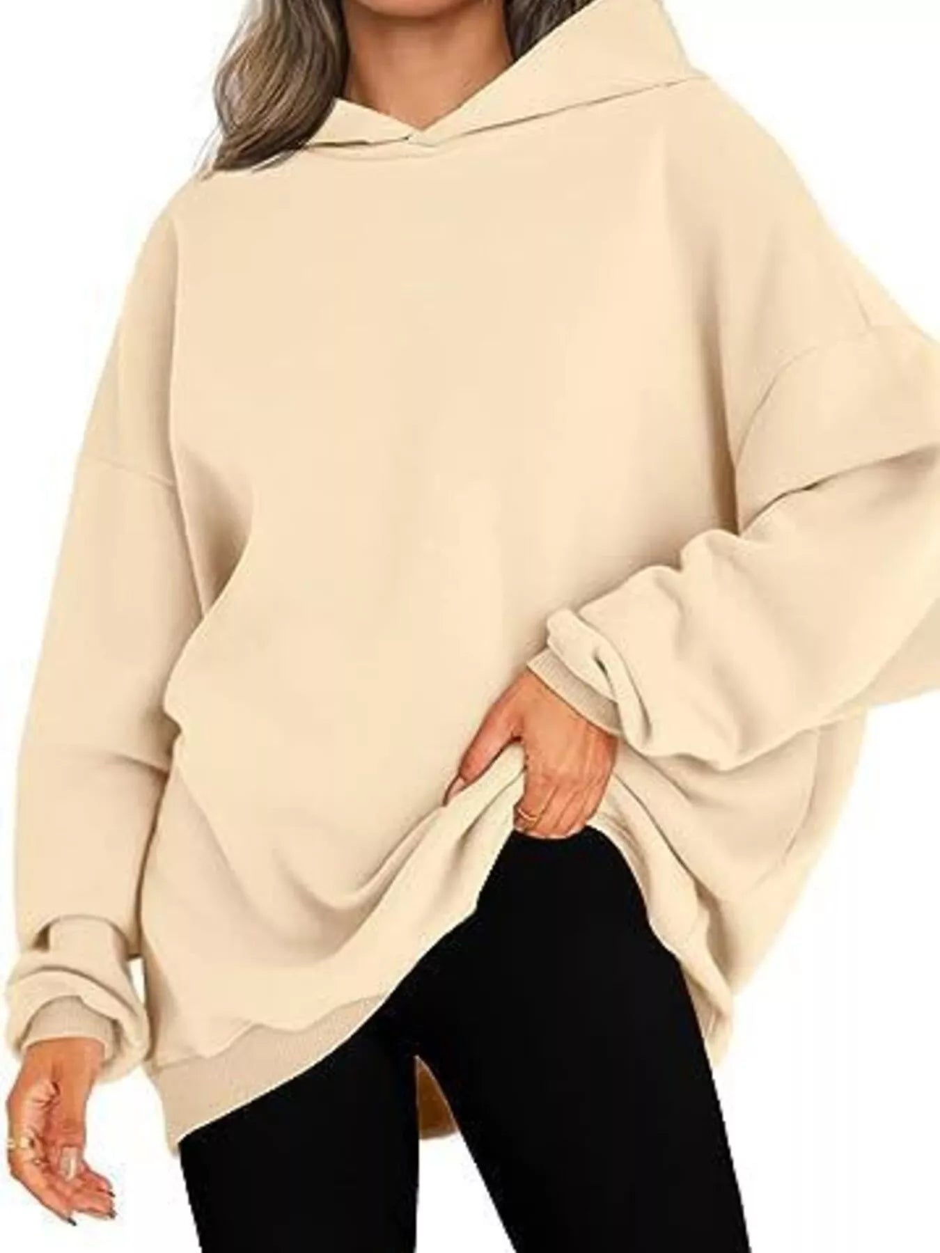 Sweat à capuche à manches longues et épaules tombantes