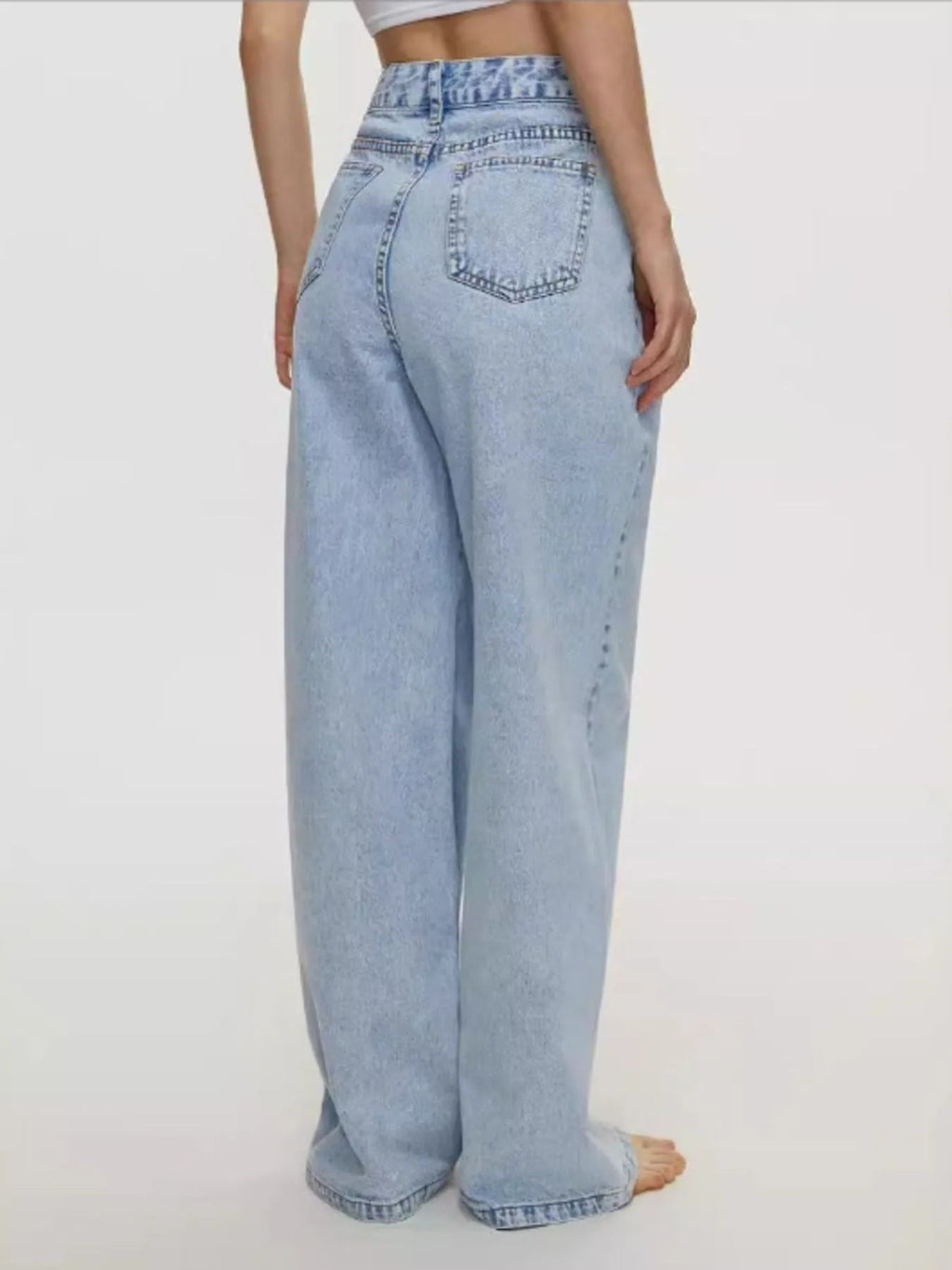 Jean taille haute à jambes larges
