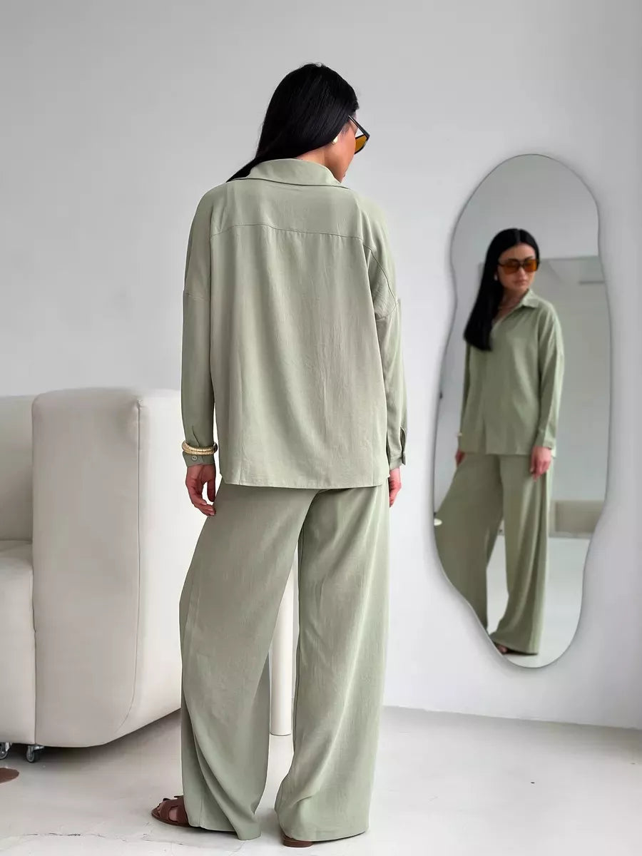 Ensemble chemise à manches longues boutonnée et pantalon