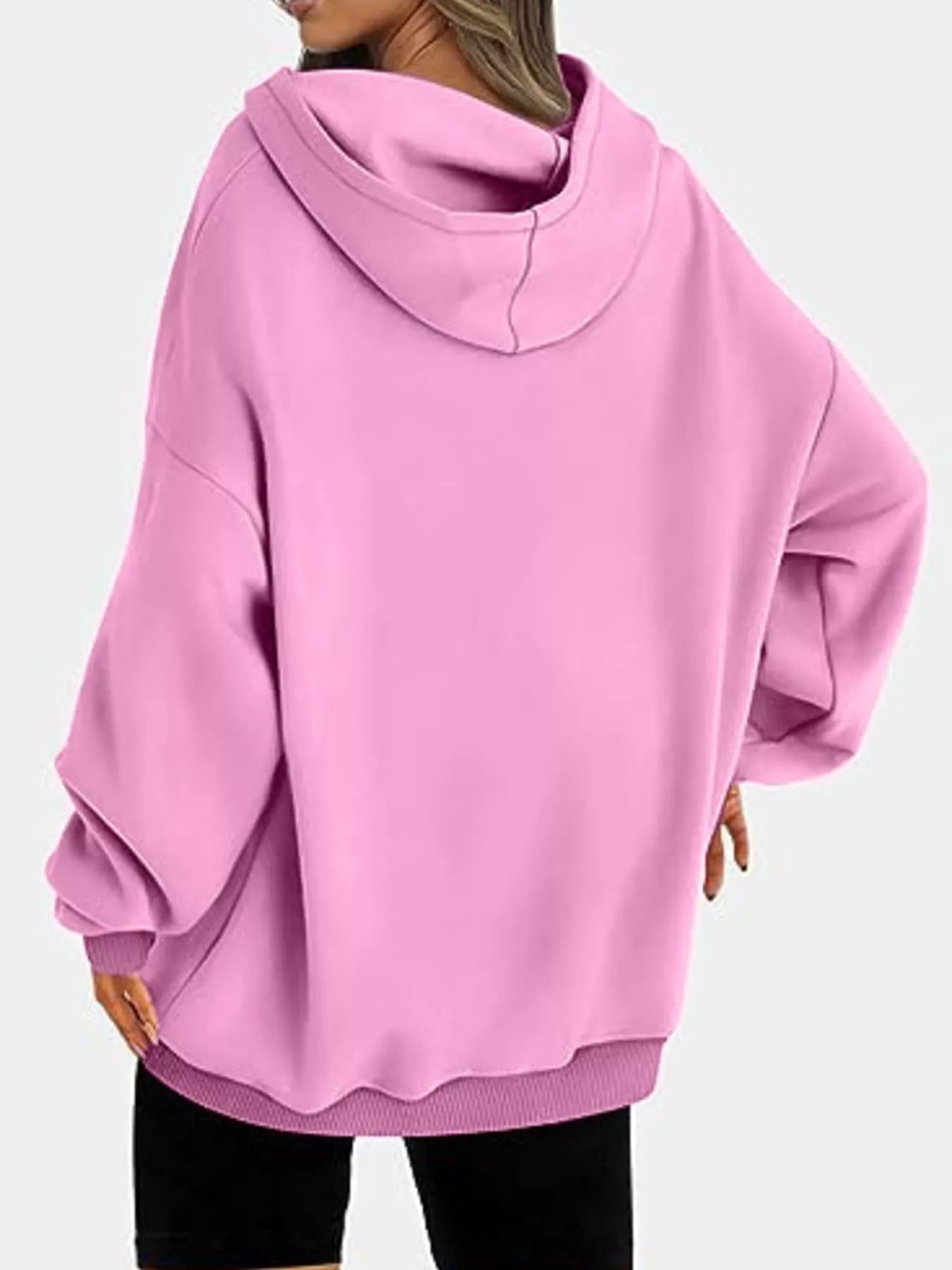 Sweat à capuche à manches longues et épaules tombantes