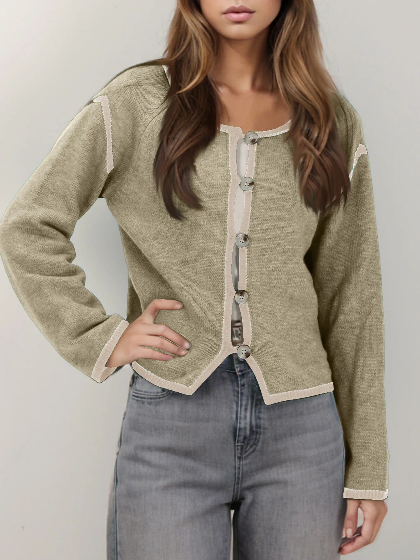 Gilet boutonné sur le devant avec bordure contrastée