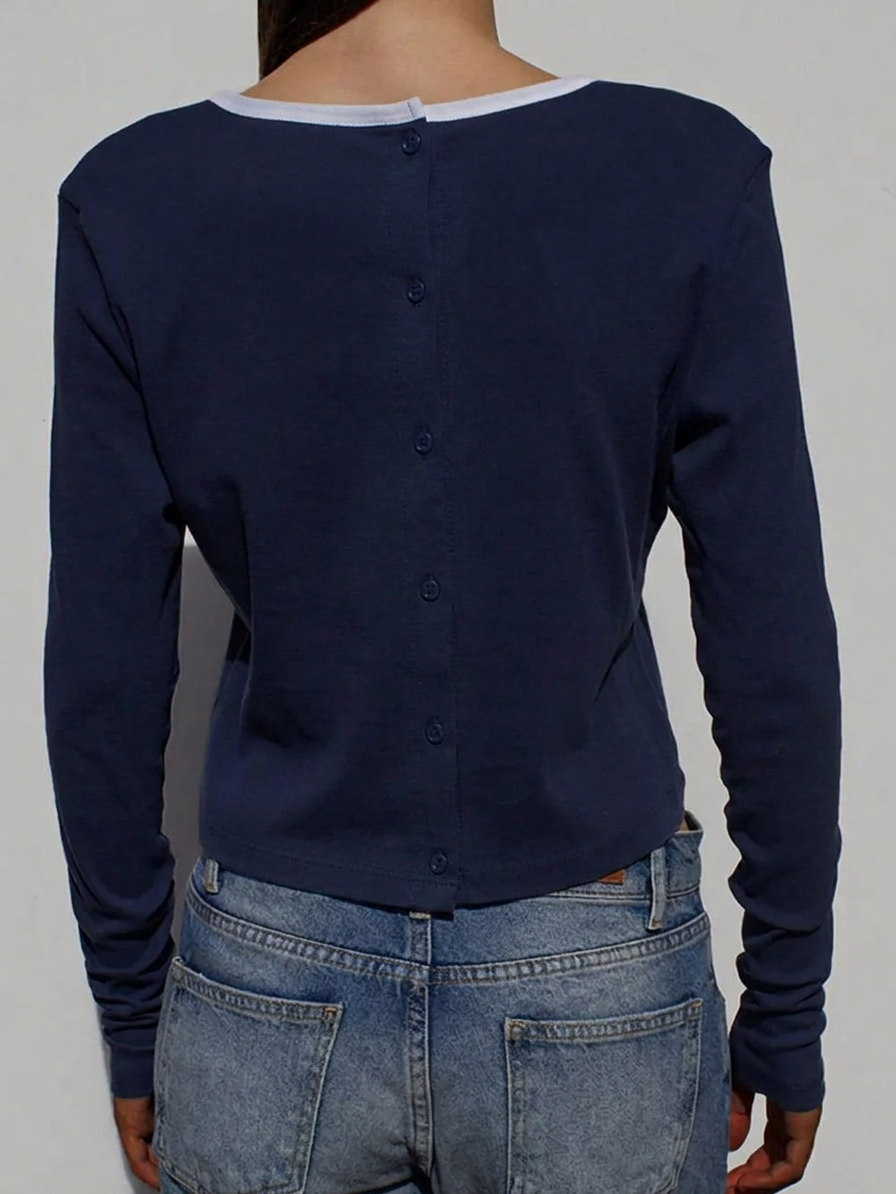 Chemise à manches longues, col rond et bordure contrastée, boutonnée