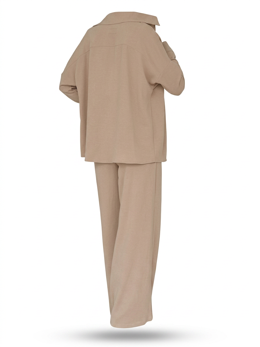 Ensemble chemise à manches longues boutonnée et pantalon
